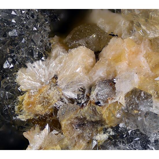 Onoratoite Valentinite & Sulphur