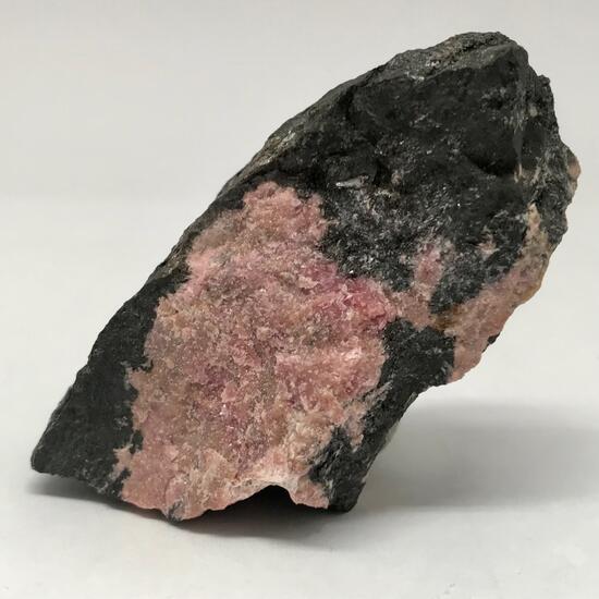Pyroxmangite