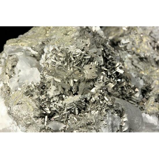 Arsenopyrite Twin & Manganoan Calcite