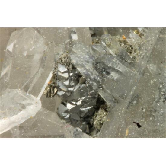 Alloclasite & Cleiophane On Quartz