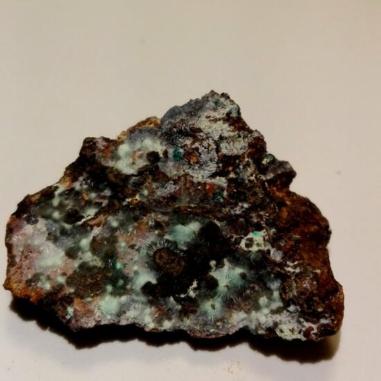 Agardite-(La)