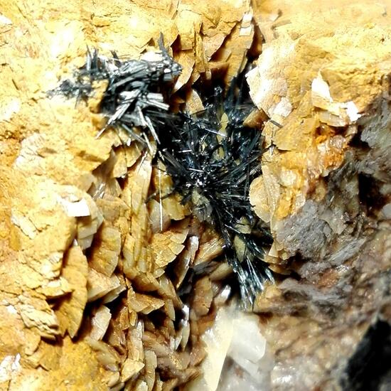 Zinkenite On Siderite