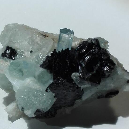 Beryl Var Aquamarine