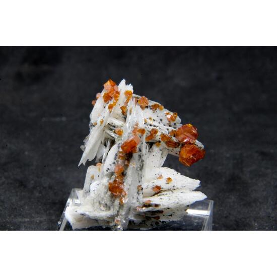 Vanadinite & Baryte